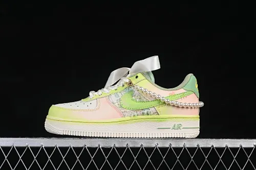 All categories Nk Air Force 1 Air Force series Nk Air Force 1 Low Air Force low-top Nike Air Force 1'07 Low "Pearl & Soft Jade" Hand-painted graffiti Pearl nephrite Air Force 1 low-top casual sneakers FJ7740-101